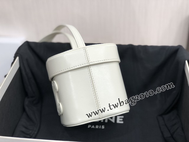 Celine專櫃2023春夏新款BOXTRIOMPHE系列手袋 199263 賽琳立體小水桶包單肩斜挎小包 sldj2257